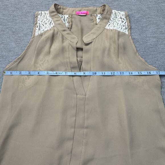 Not Forever Semi-Sheer Beige Lace Accent Sleeveless Blouse Lightweight Size M - Picture 9 of 12